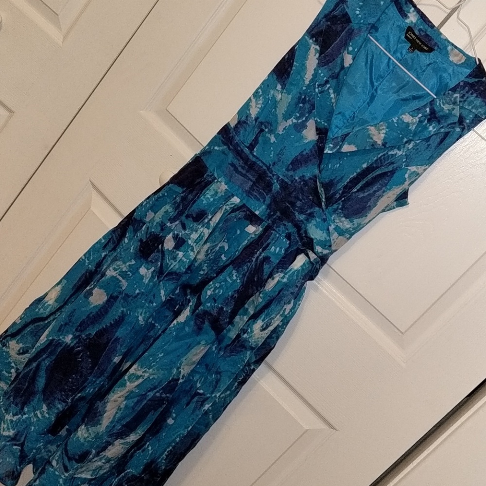 Women's dress